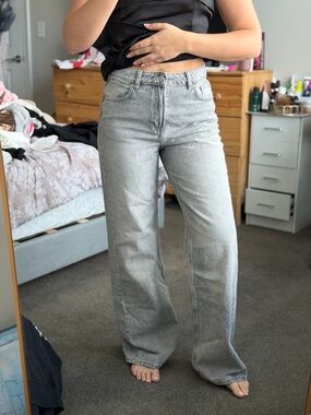 H&M Wide Leg High-Rise Jeans - Light Gray